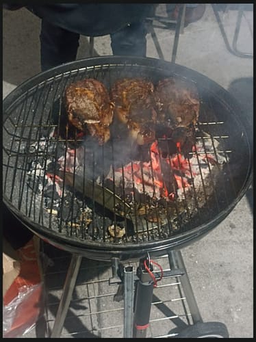 Reseña con foto de un cliente sobre Curso Parrillero con Adrián Reyes