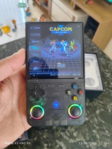 Customer photo review of MovieHub™ - RetroX Ultra