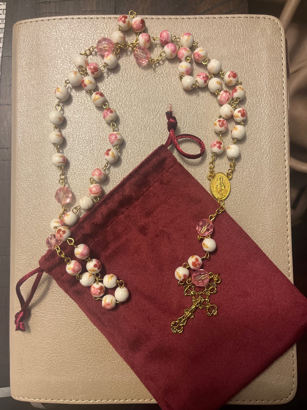 Customer photo review of FREE Today: Miraculous Medal & Crucifix of 8 mm Round Floral Pink Ceramic Alloy Chain Rosary