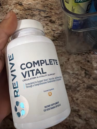 Customer photo review of Complete Vital