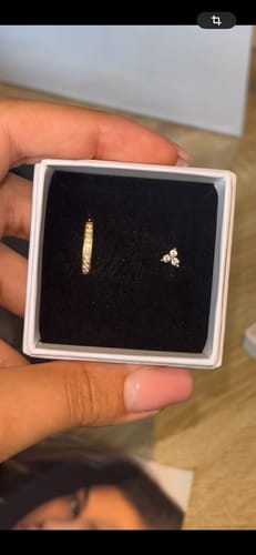 Customer photo review of Piercing Bloom