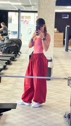 Customer photo review of American Vintage Elastic Waist Casual Cargo Pants