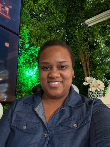 Customer photo review of African Black Soap Hair Growth Shampoo