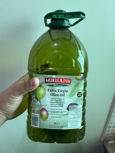 Customer photo review of Classica Extra Virgin Olive Oil