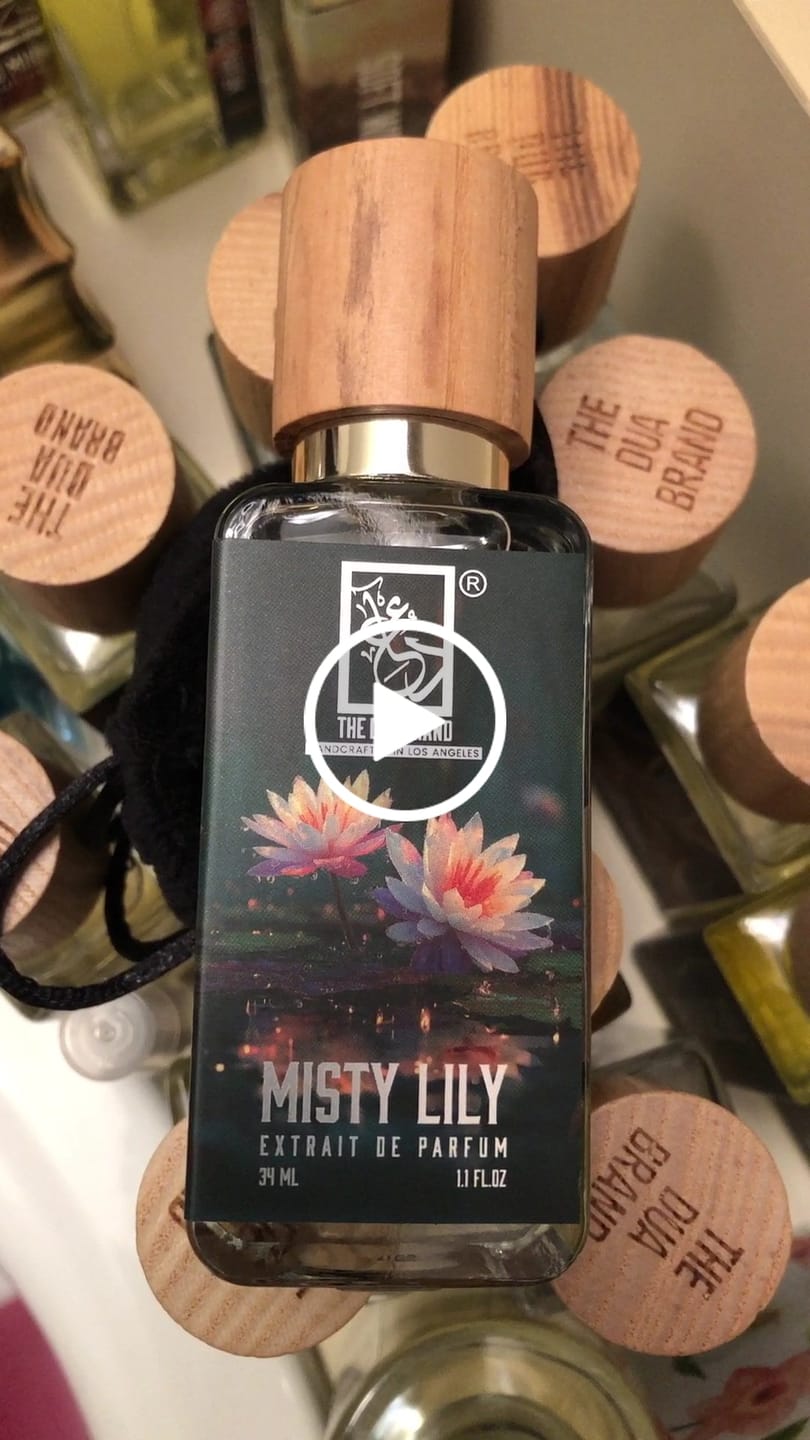 Customer video review of Misty Lily