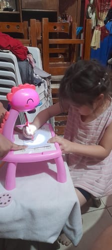 Customer photo review of Proyector con Pizarra para Dibujar | DrawProjector