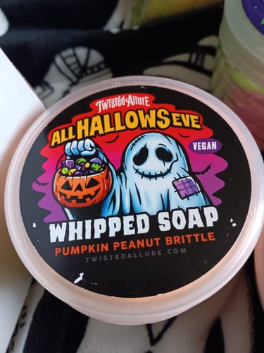 Customer photo review of All Hallow's Eve Whipped Soap