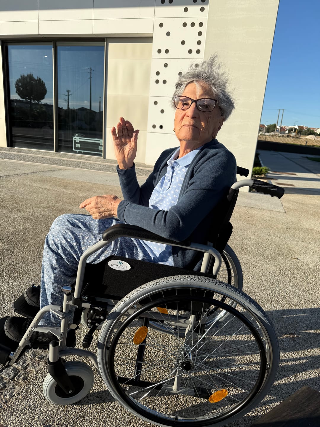 Customer photo review of Cadeira de Rodas Manual YK9041