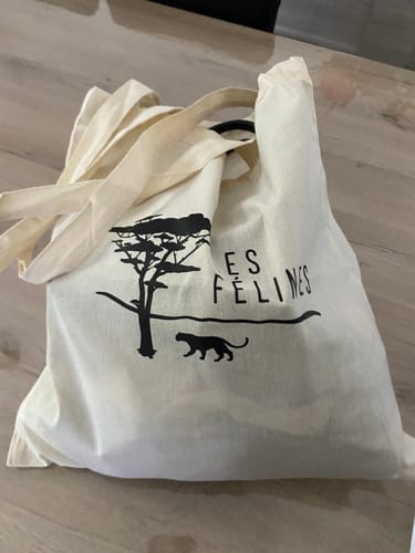 Customer photo review of TOTE BAG