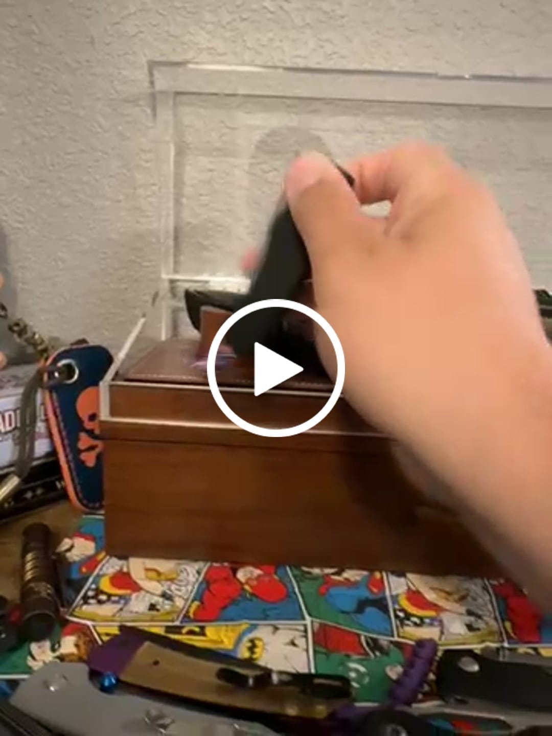 Customer video review of Lone Star Knife Lanyard – Handmade Utility & Style