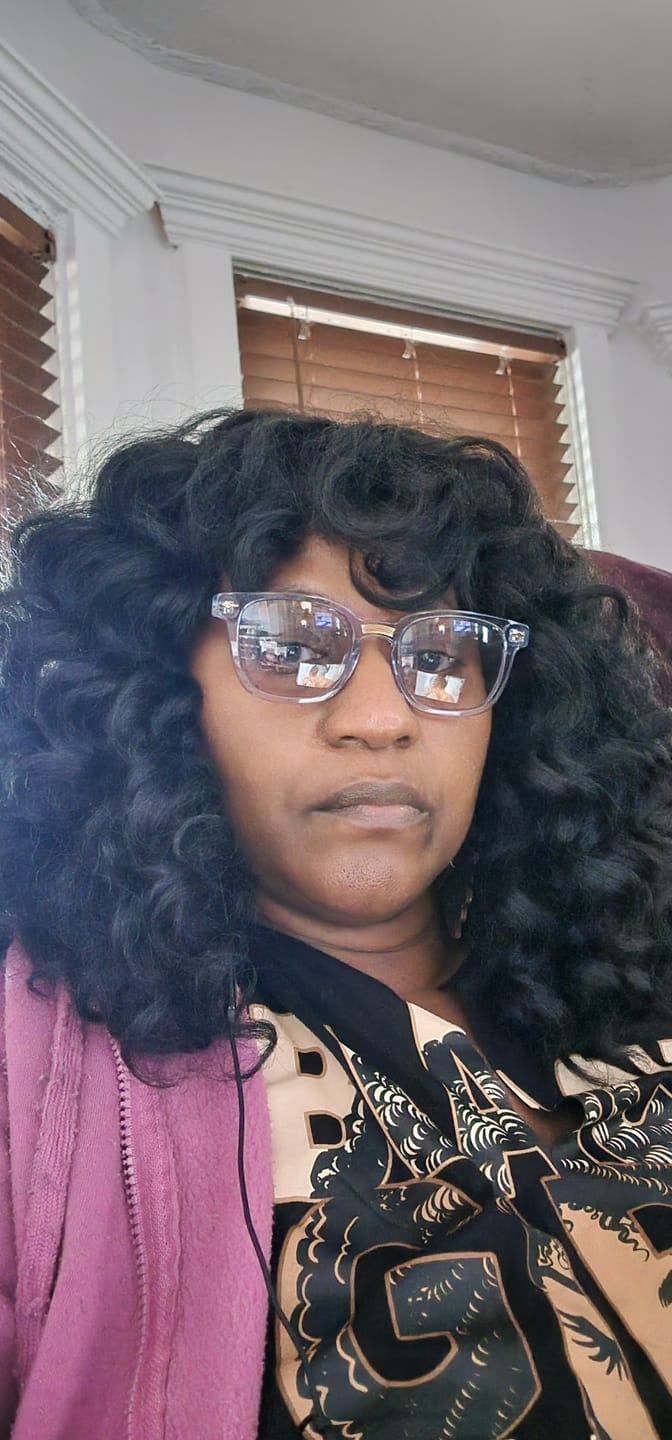 Customer photo review of Sensationnel Dashly Full Wig - UNIT 20