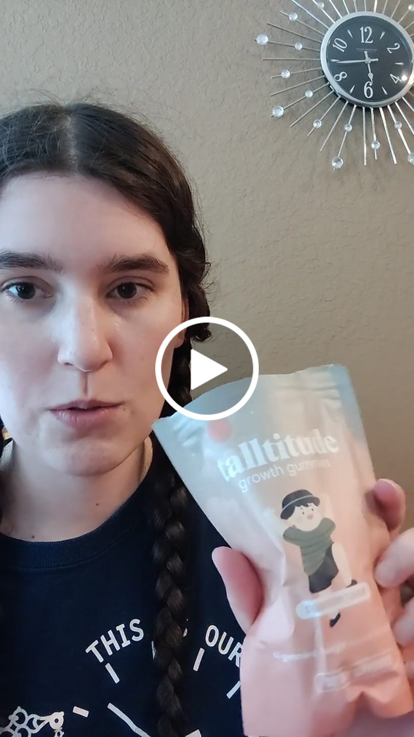 Customer video review of Talltitude Growth Gummies®