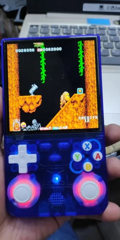 Customer photo review of MovieHub™ - RetroX Ultra