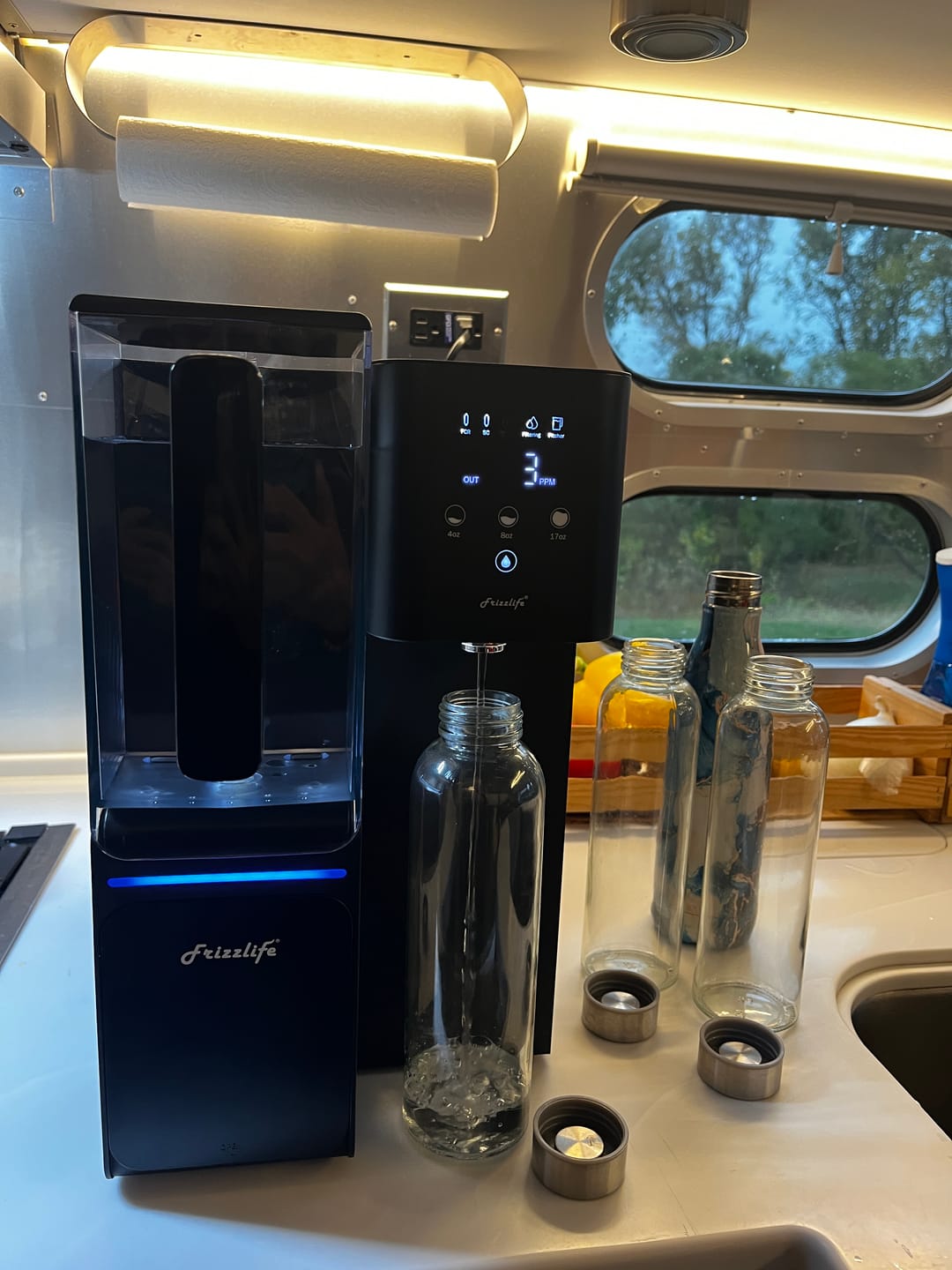 Customer photo review of Frizzlife WB99 Countertop RO System, Alkaline Water Filter with Pitcher, NSF/ANSI 58 Certified, No Installation