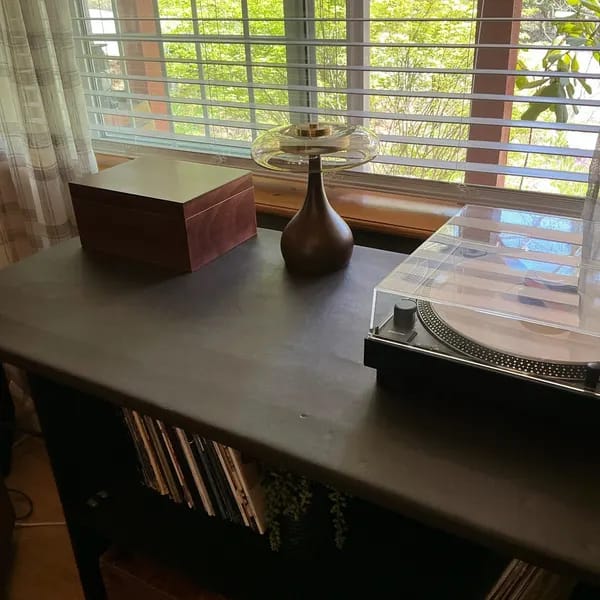 Customer photo review of Aurora Retro Glass Table Lamp