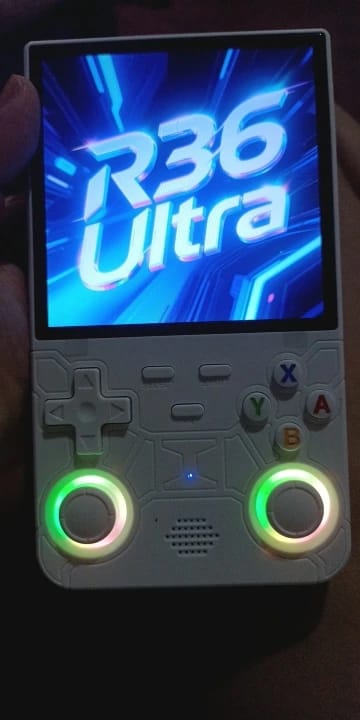 Customer photo review of MovieHub™ - RetroX Ultra