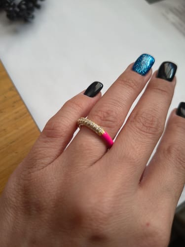 Customer photo review of Anello Double face con smalto colorato e zirconi