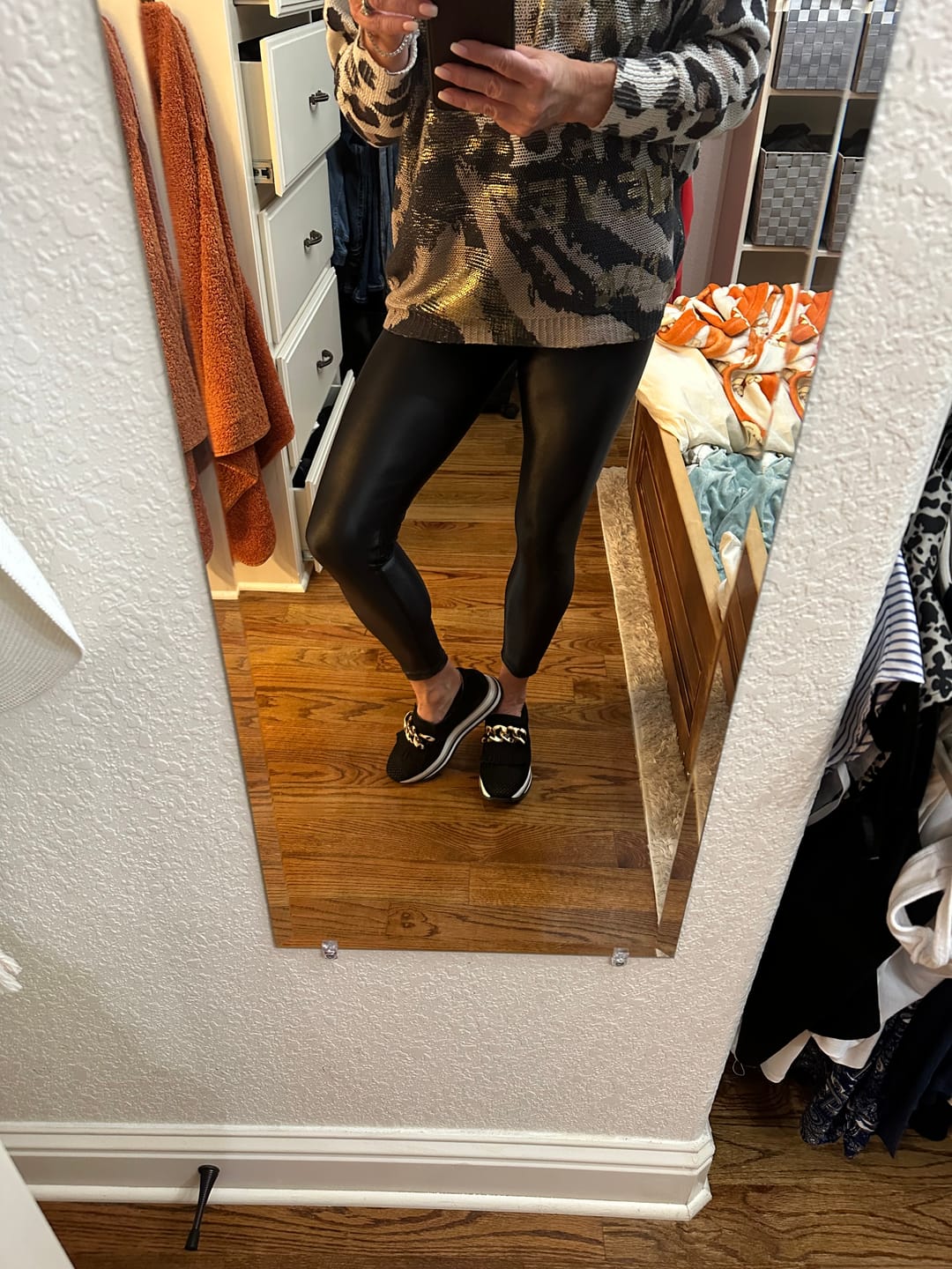 Customer photo review of Softwaves CADIE Black Slip-on Platform Sneaker