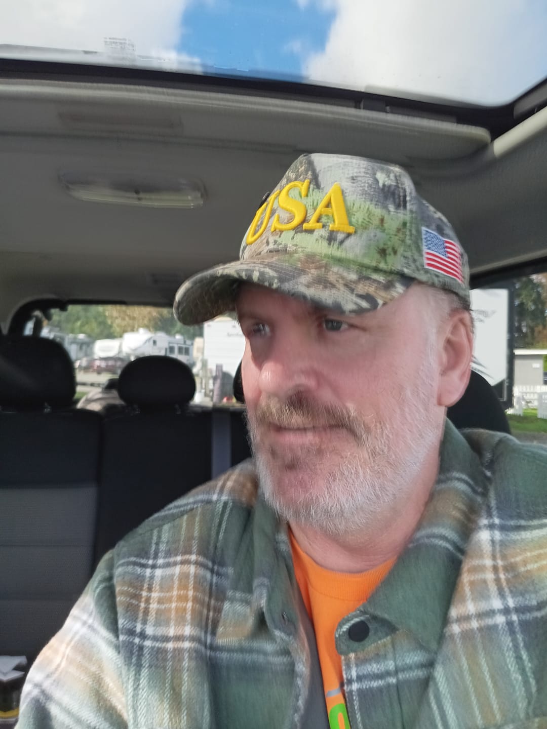 Customer photo review of Bold USA Patriotic Camo Baseball Cap – 45-47 Edition