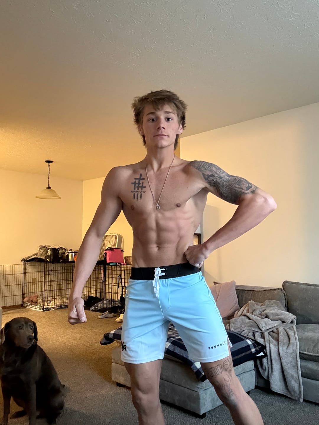 Customer photo review of 1067 - Men's physique Stage Shorts