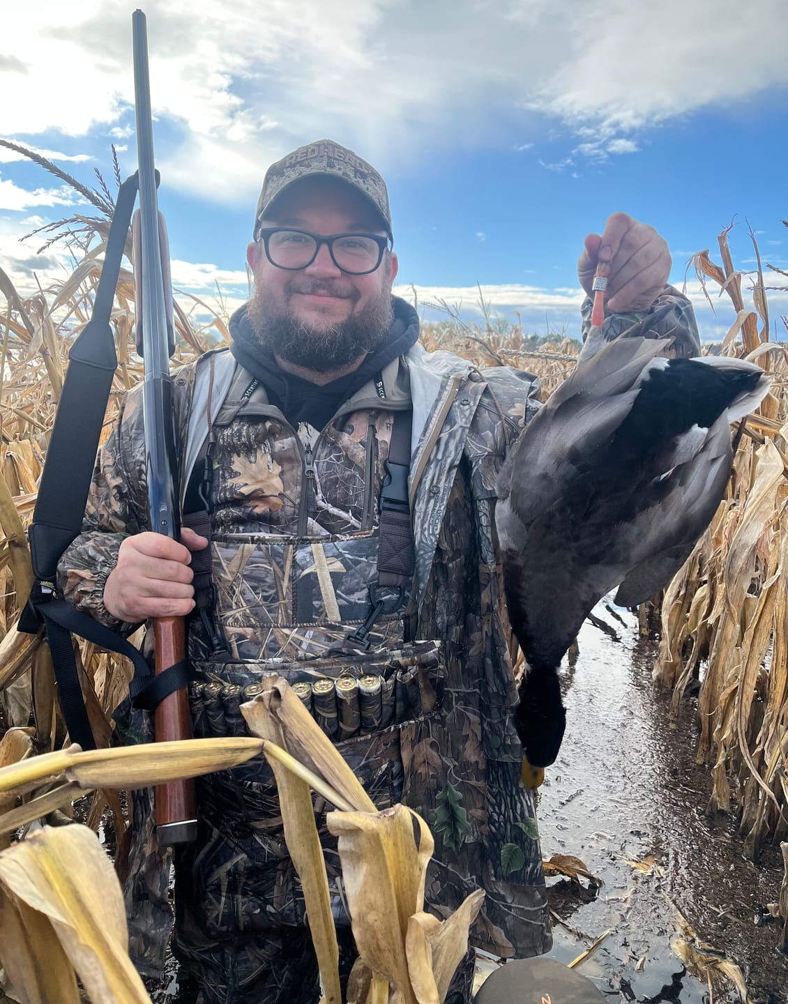 Customer photo review of Seeker Pro Insulated Duck Waterfowl Hunting 1400 Gram 3M Thinsulate Neoprene Chest Waders