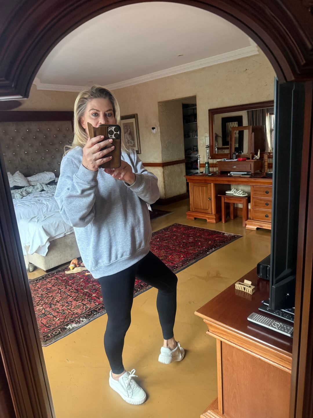 Customer photo review of Cocoa Butter Leggings