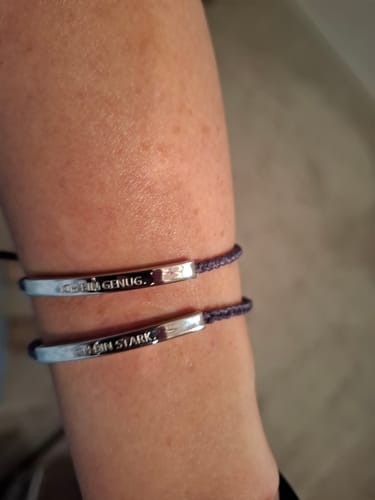 Customer photo review of Armband "Ich bin genug."