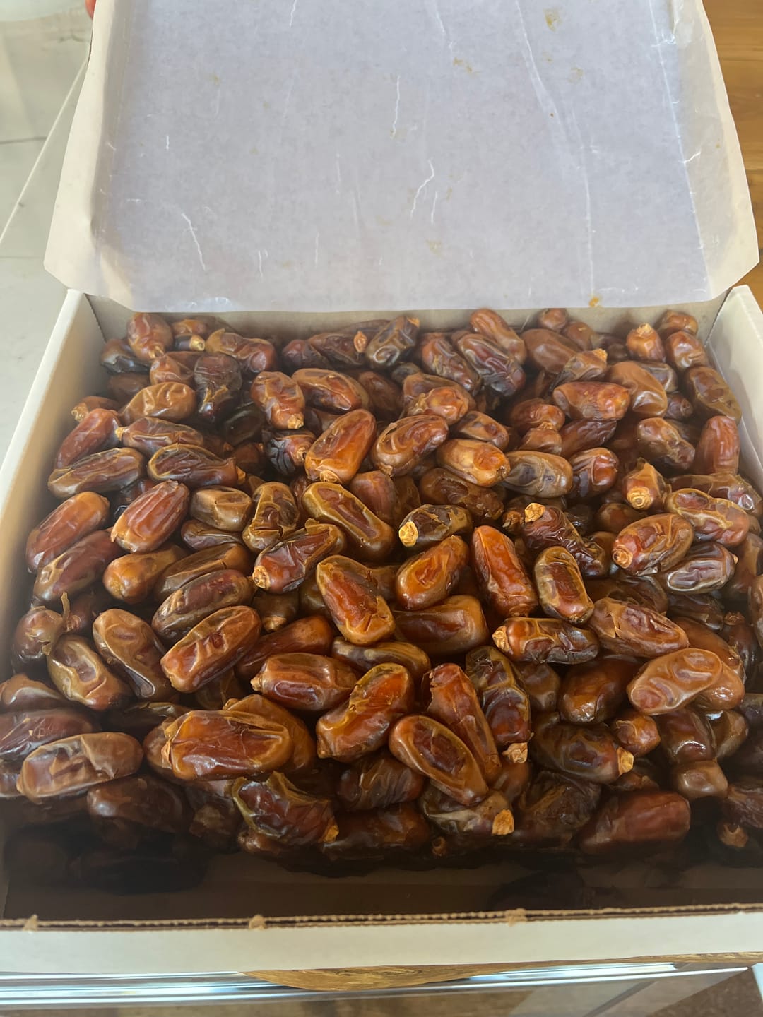 Customer photo review of Organic Halawi Dates Box