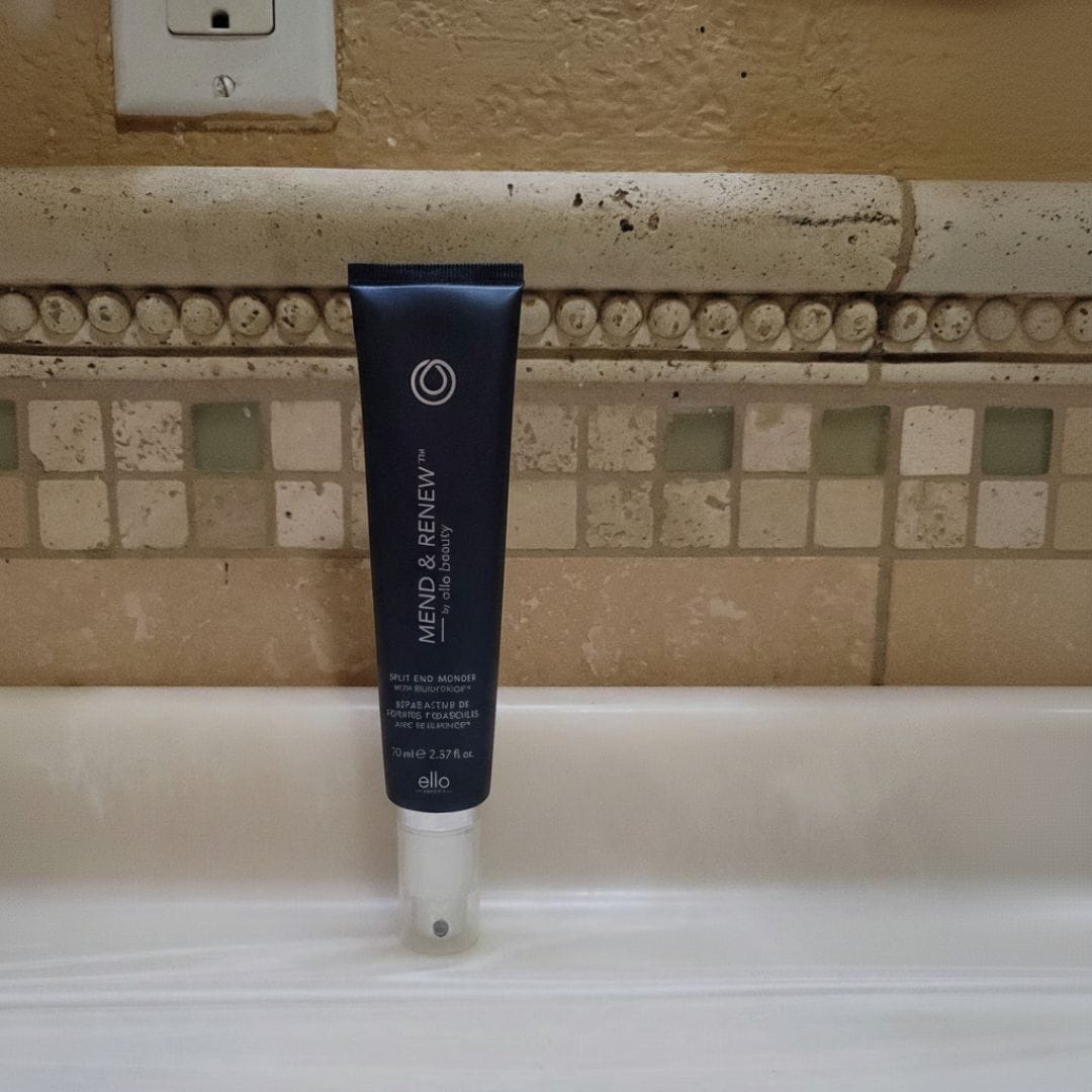 Customer photo review of Mend & Renew Split End Serum