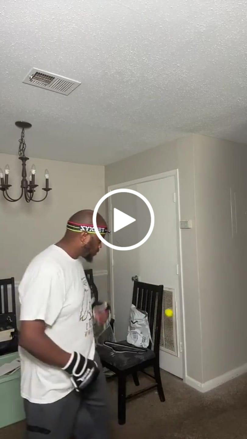 Customer video review of TEKXYZ Boxing Reflex Ball - 3 Difficulty Levels