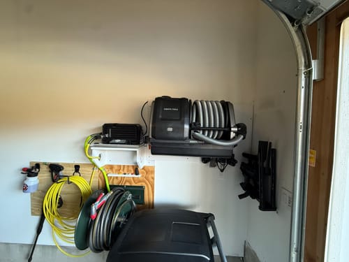 Customer photo review of Grandstorm Retractable Vacuum Cleaner