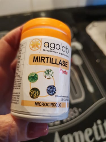 Customer photo review of Mirtillase FORTE - Ritenzione Idrica