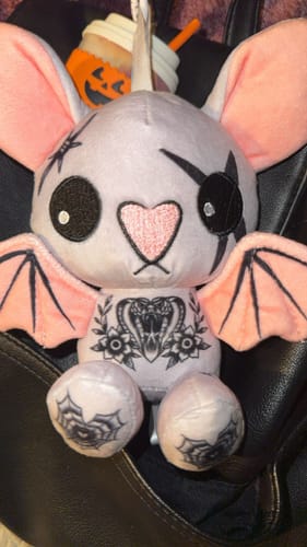Customer photo review of Batties Plush Pendant Blind Box
