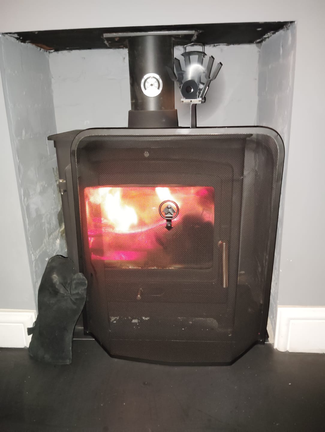 Customer photo review of Glo Therm Smokeless Coal (1 Tonne) 50 x 20kg Bags