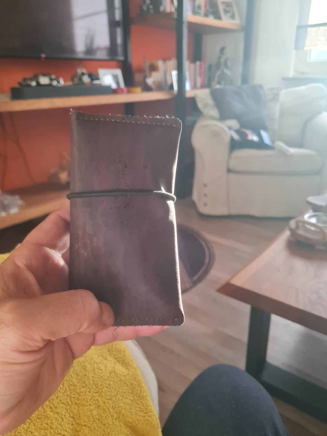 Customer photo review of Kork-Tabaktasche Sintra