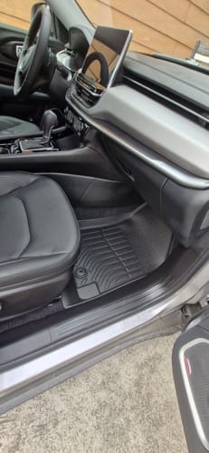 Customer photo review of Pisos Calce Perfecto JEEP Compass 2017 al 2025