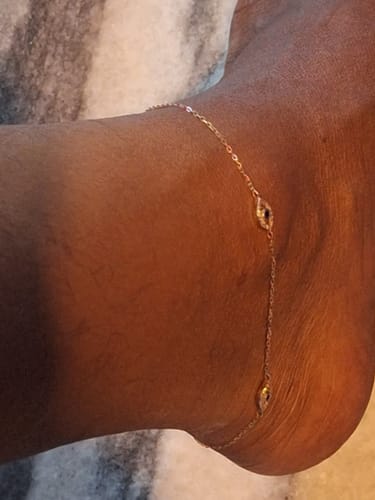 Customer photo review of Rose Gold Evil Eye Trio Anklet