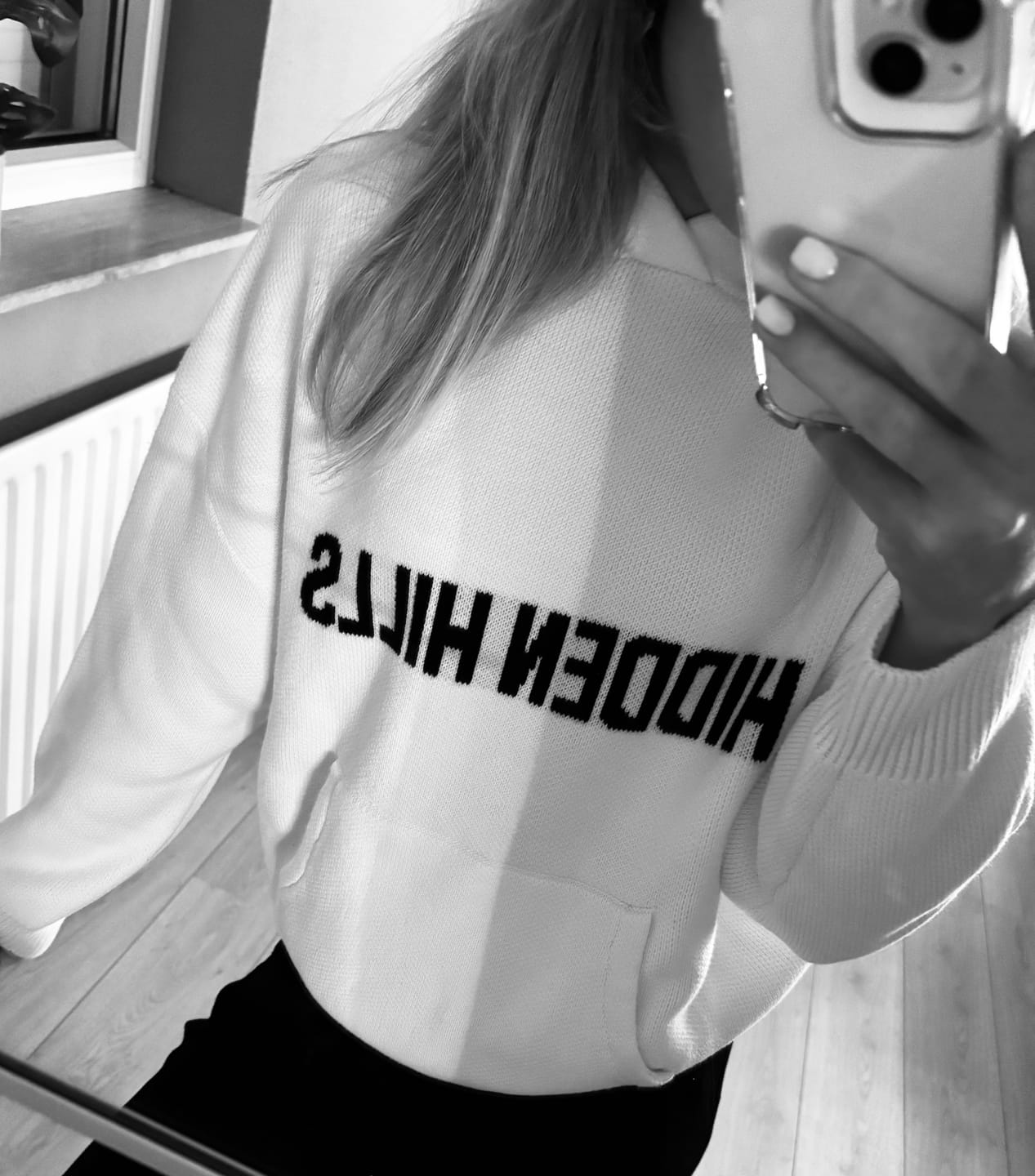 Customer photo review of KNIT HOODIE OFF WHITE