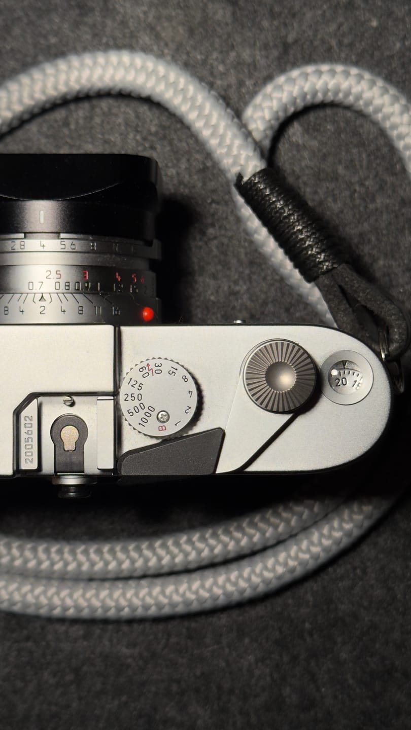 Customer photo review of Air Clicker – Soft Release Button (Titanium)