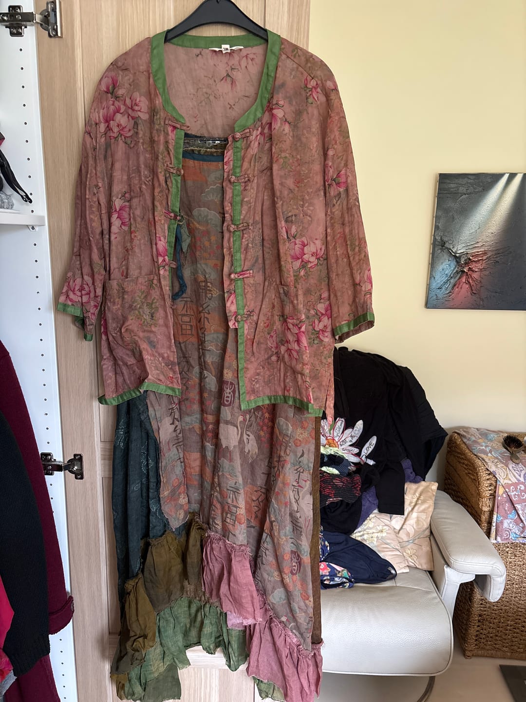 Customer photo review of Plus Size Women Ethnic Buttoned O-Neck Flower 100%Ramie Shirt