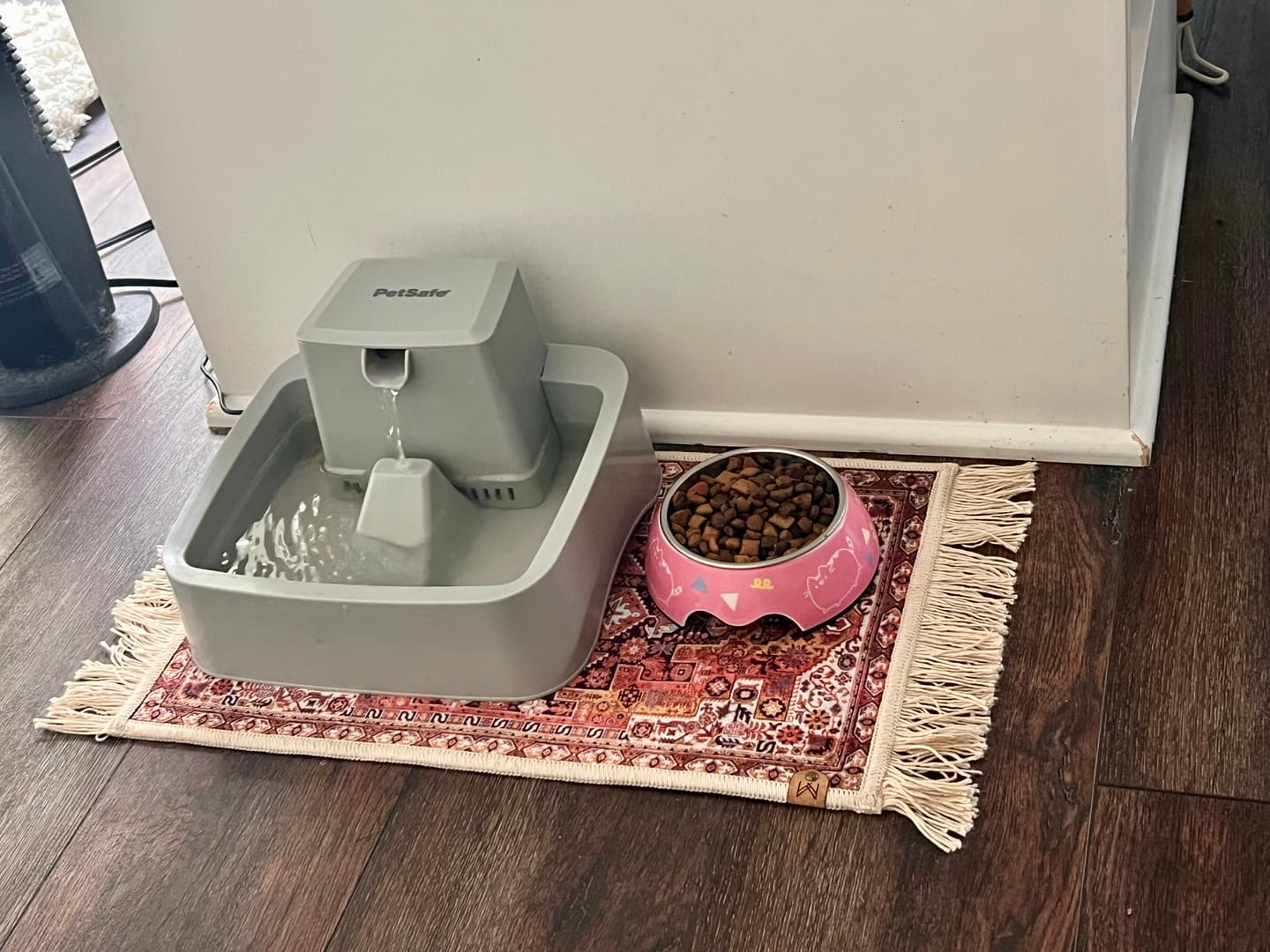Customer photo review of Pet Bowl Mat with Fringe - Ophelia // Personalization: Not requested on this item.