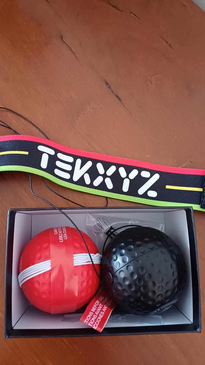 Customer photo review of TEKXYZ Boxing Reflex Ball - 2 Difficulty Levels
