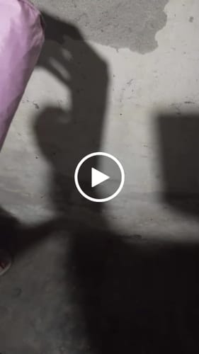 Customer video review of UV Protected Umbrella with Torch - Unbreakable | Windproof | Waterproof