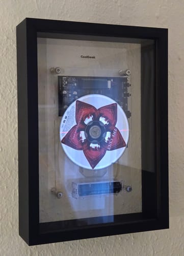 Customer photo review of M1 Music Frame CD Player