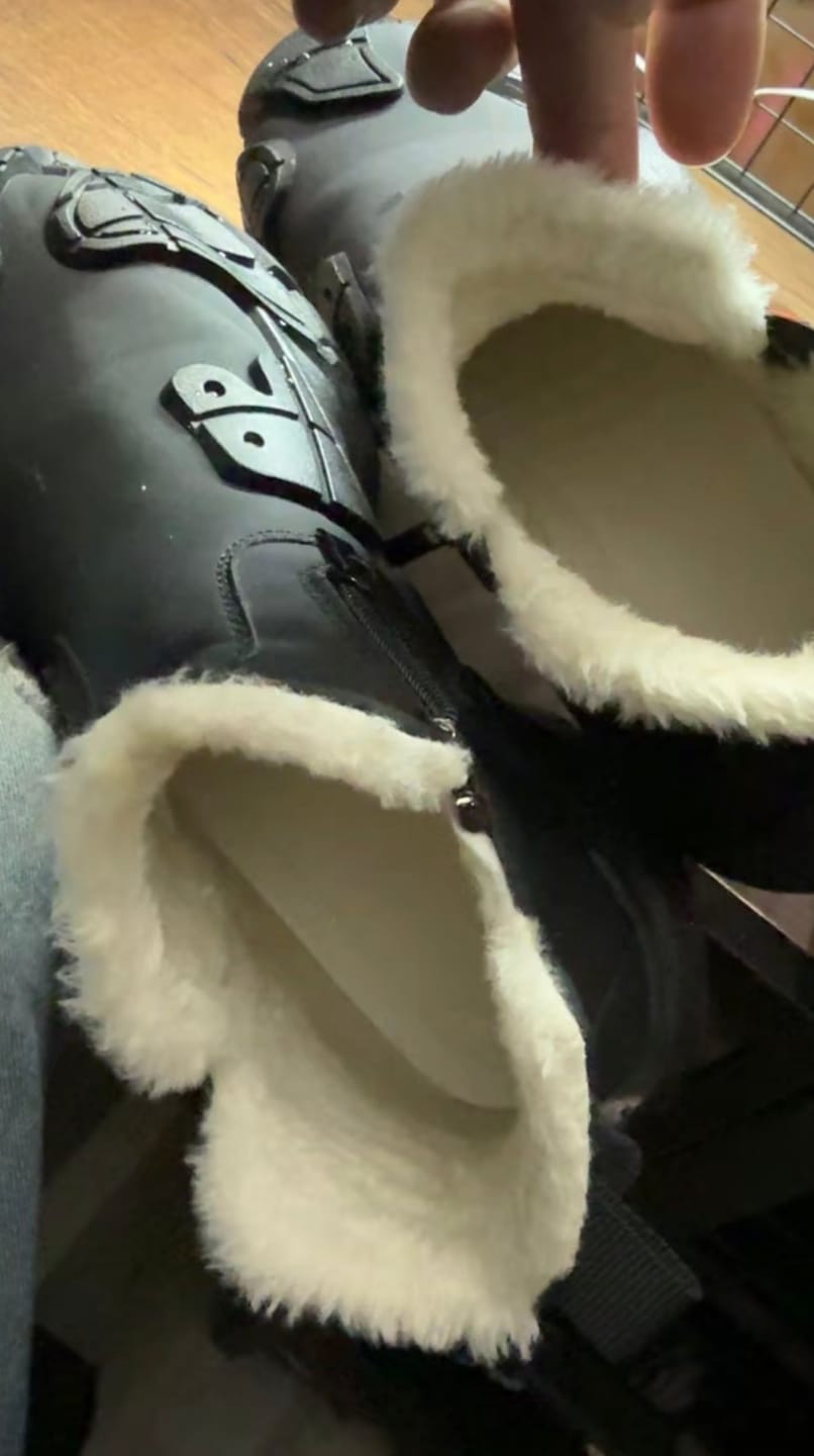 Customer photo review of ThermaBoots™ Fleeced Waterproof Boots