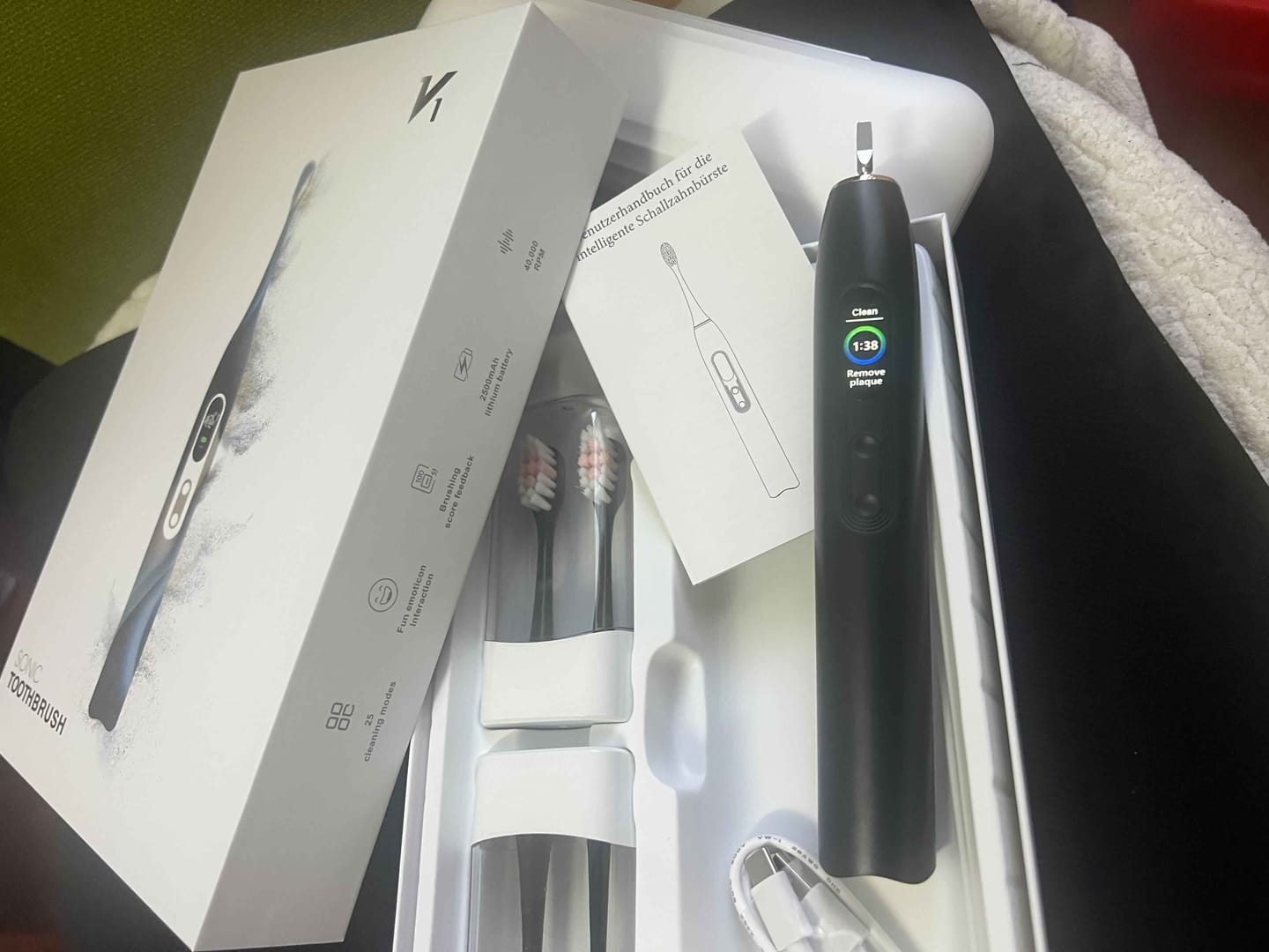 Customer photo review of Oryzom ProSonic V1 – Professionelle Zahnreinigung mit Schalltechnologie für glattere Zähne und optimale Mundhygiene