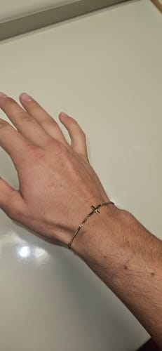 Customer photo review of CROSS BRACELET | 18K Gold