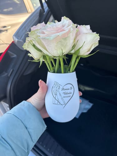 Kundenbewertung mit Foto zu Deko Windlicht aus Glas mit Gravur - Hochzeitskuss - Personalisiert mit Namen & Datum