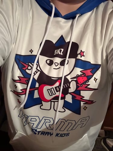 Customer photo review of WAVESTEEᵀᴹ Shortstop Hoodie Stray Kids Tracklist Album Karma