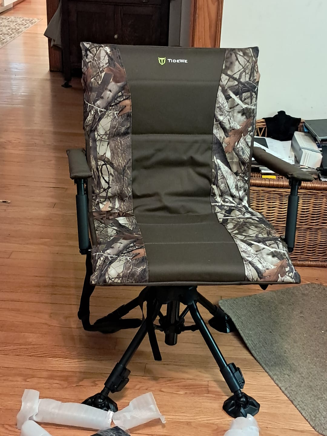 Customer photo review of Heated Hunting Chair Adjustable Height 360°  Swivel Blind Chair With Armrests